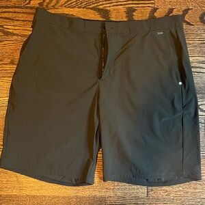 Vuori XL Mens Oregano Fleet Short